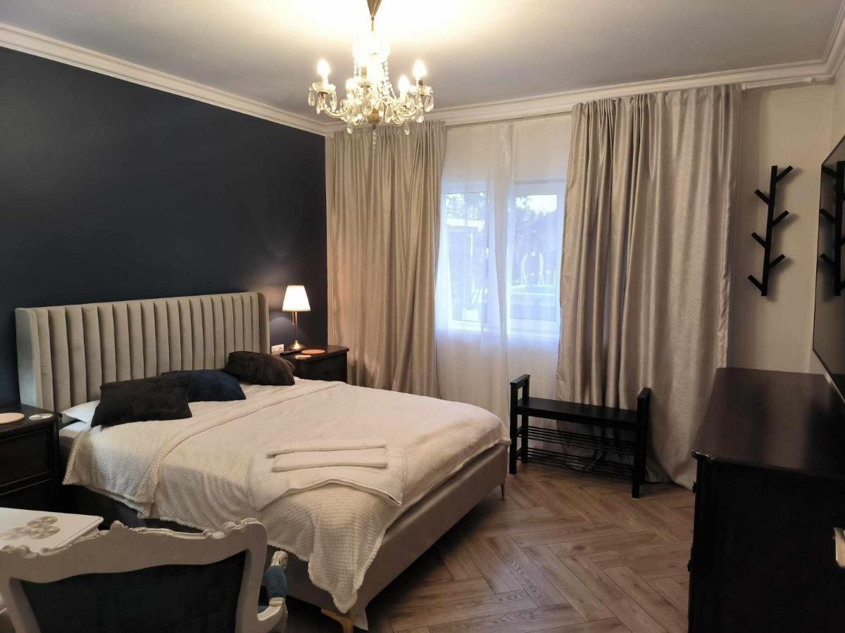 Luxury Airport Retreat Leilighet Cluj-Napoca Eksteriør bilde