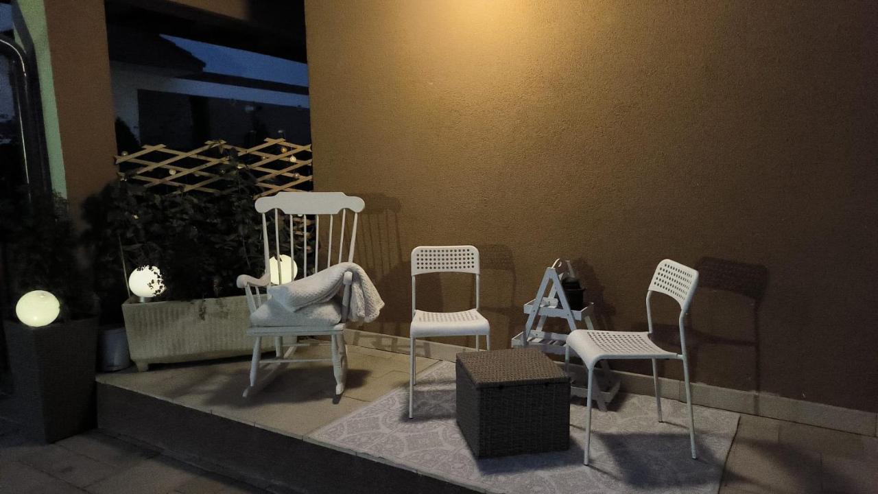 Luxury Airport Retreat Leilighet Cluj-Napoca Eksteriør bilde