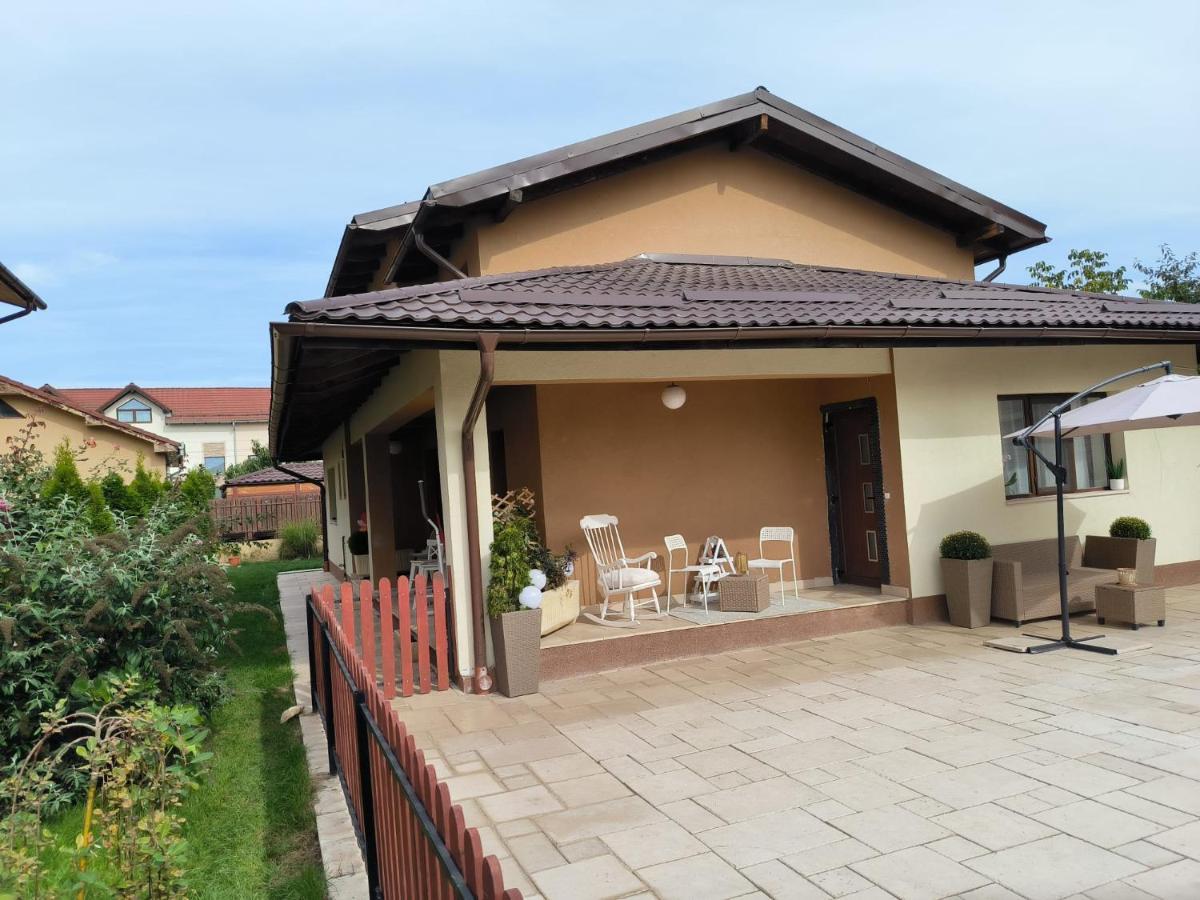 Luxury Airport Retreat Leilighet Cluj-Napoca Eksteriør bilde